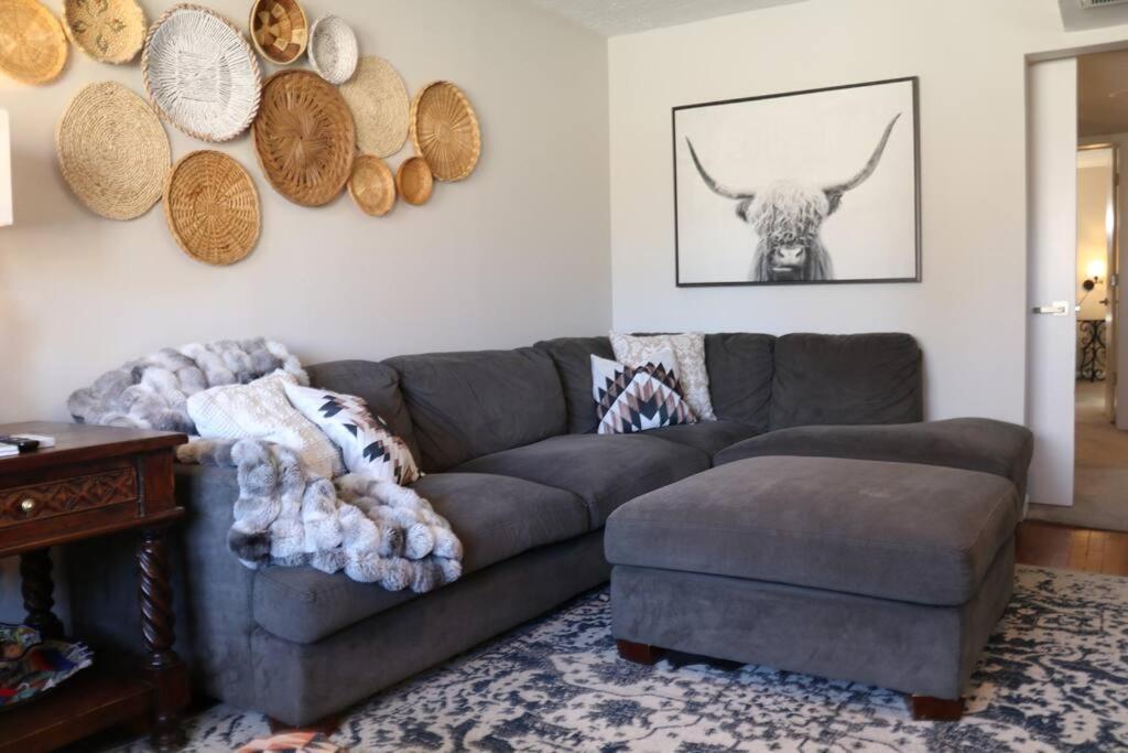 Cowboy Den-Hot Tub-Game Room-Pet Friendly-No Pet Fees! アルバカーキ エクステリア 写真