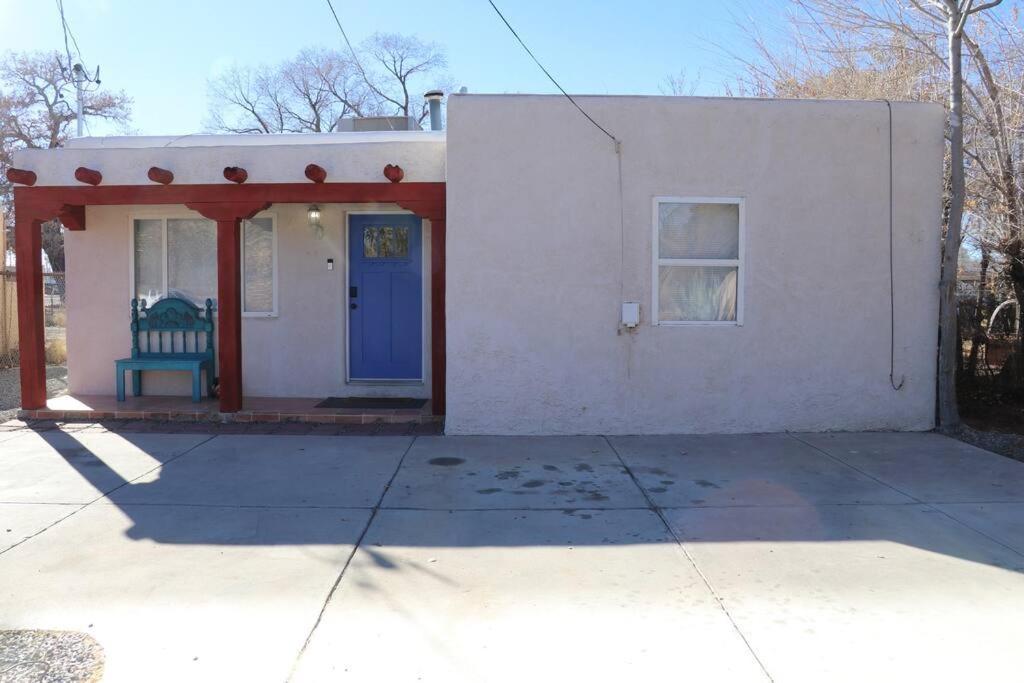 Cowboy Den-Hot Tub-Game Room-Pet Friendly-No Pet Fees! アルバカーキ エクステリア 写真