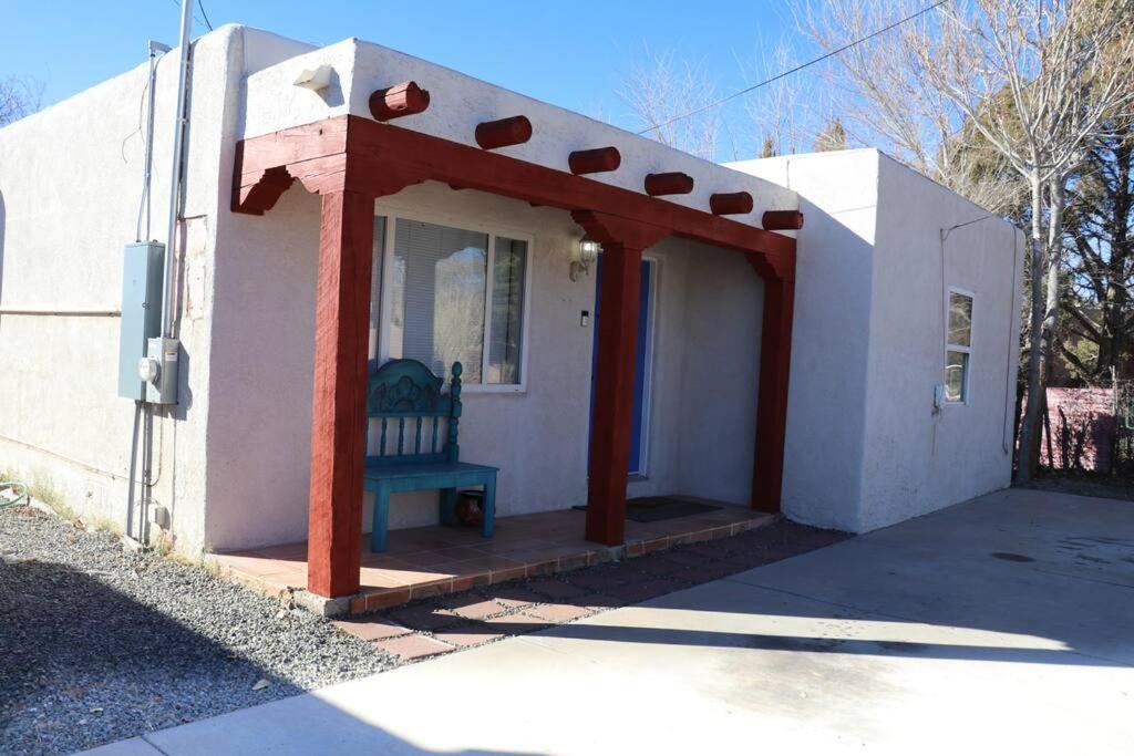 Cowboy Den-Hot Tub-Game Room-Pet Friendly-No Pet Fees! アルバカーキ エクステリア 写真